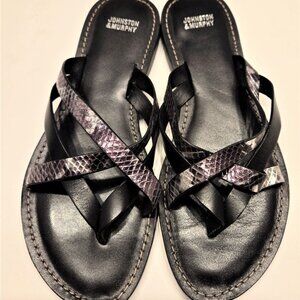 New Johnston & Murphy black & purple reptile print "Bobbi" thongs size 7